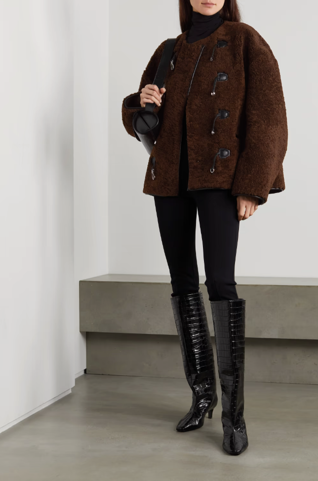 (Brown)