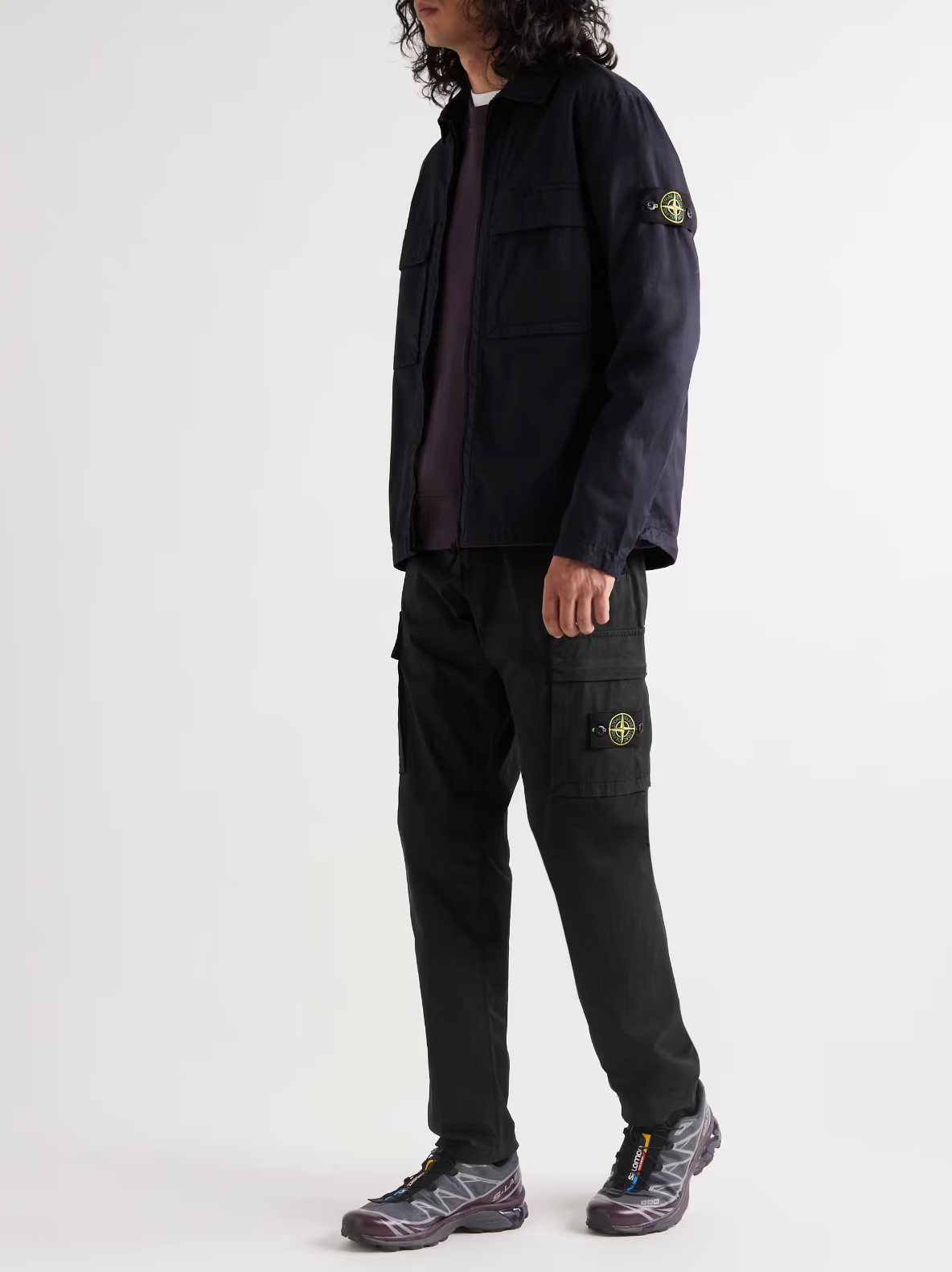 (Black)